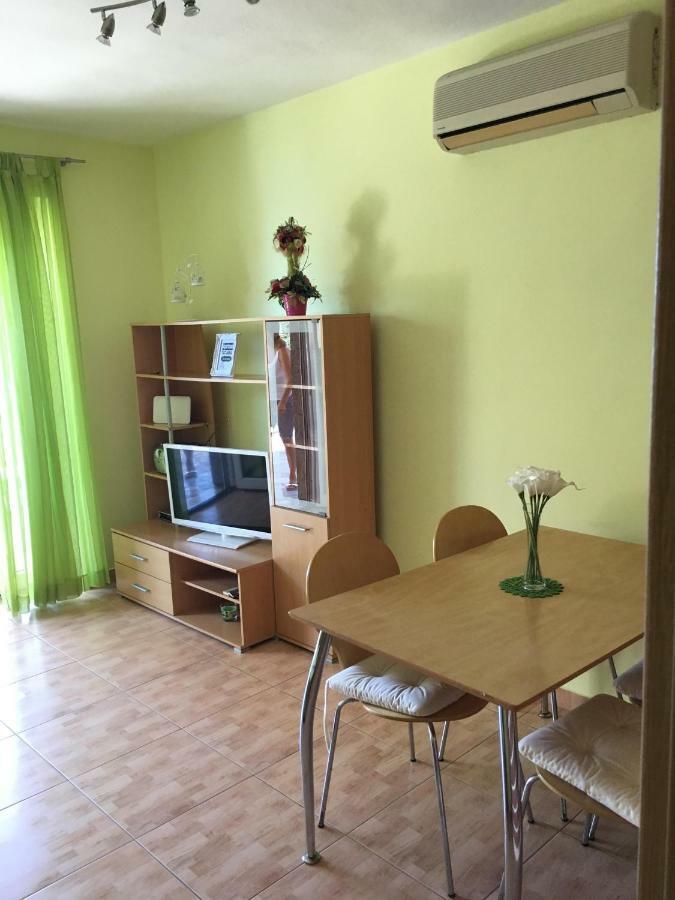 Apartman Tatjana Apartment Podgora Exterior foto